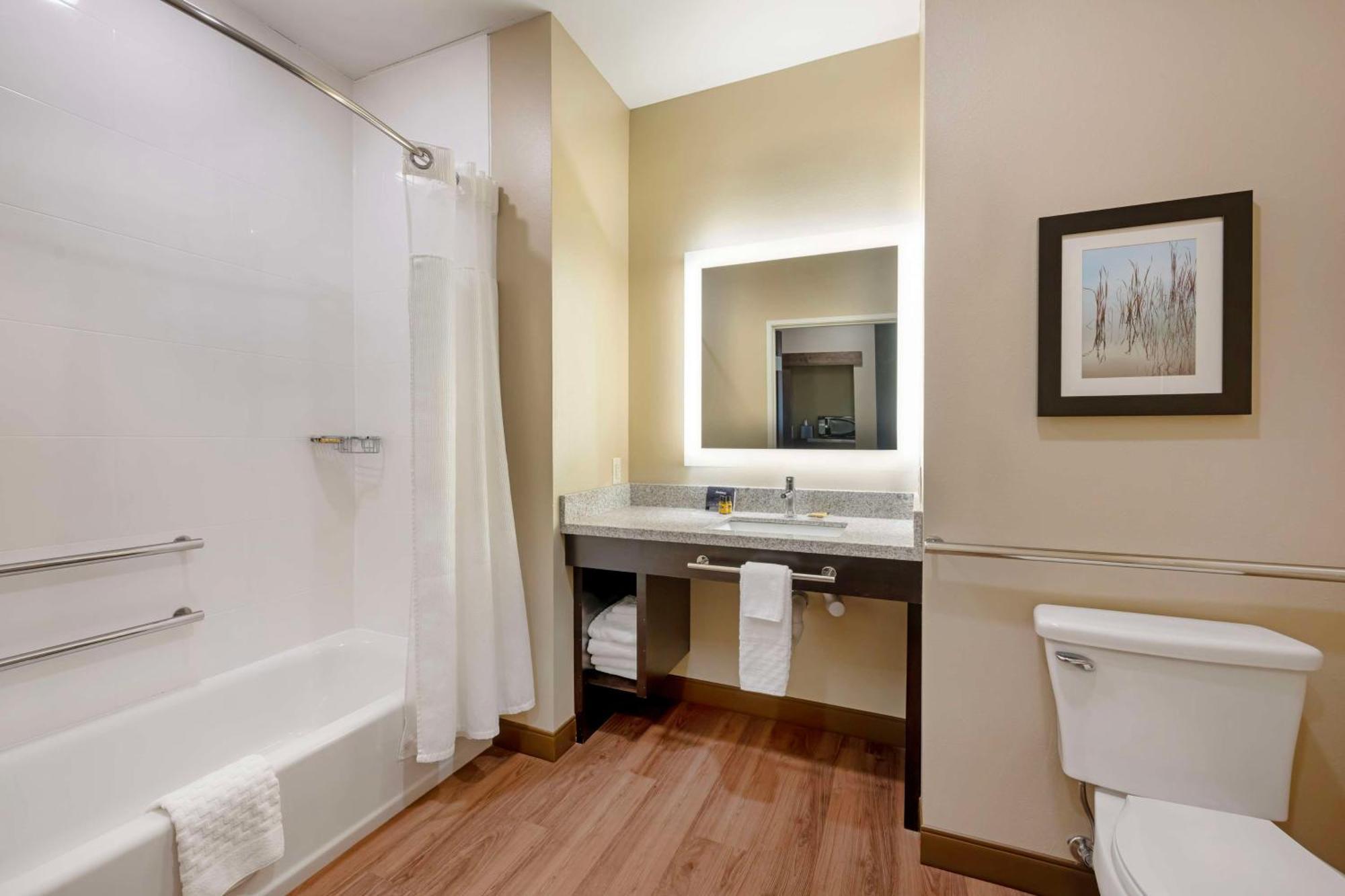 เบสต์ เวสเทิร์น พลัส เลควิว โฮเต็ล Hotel Madison ภายนอก รูปภาพ